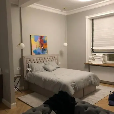 Modern In The Old Town *